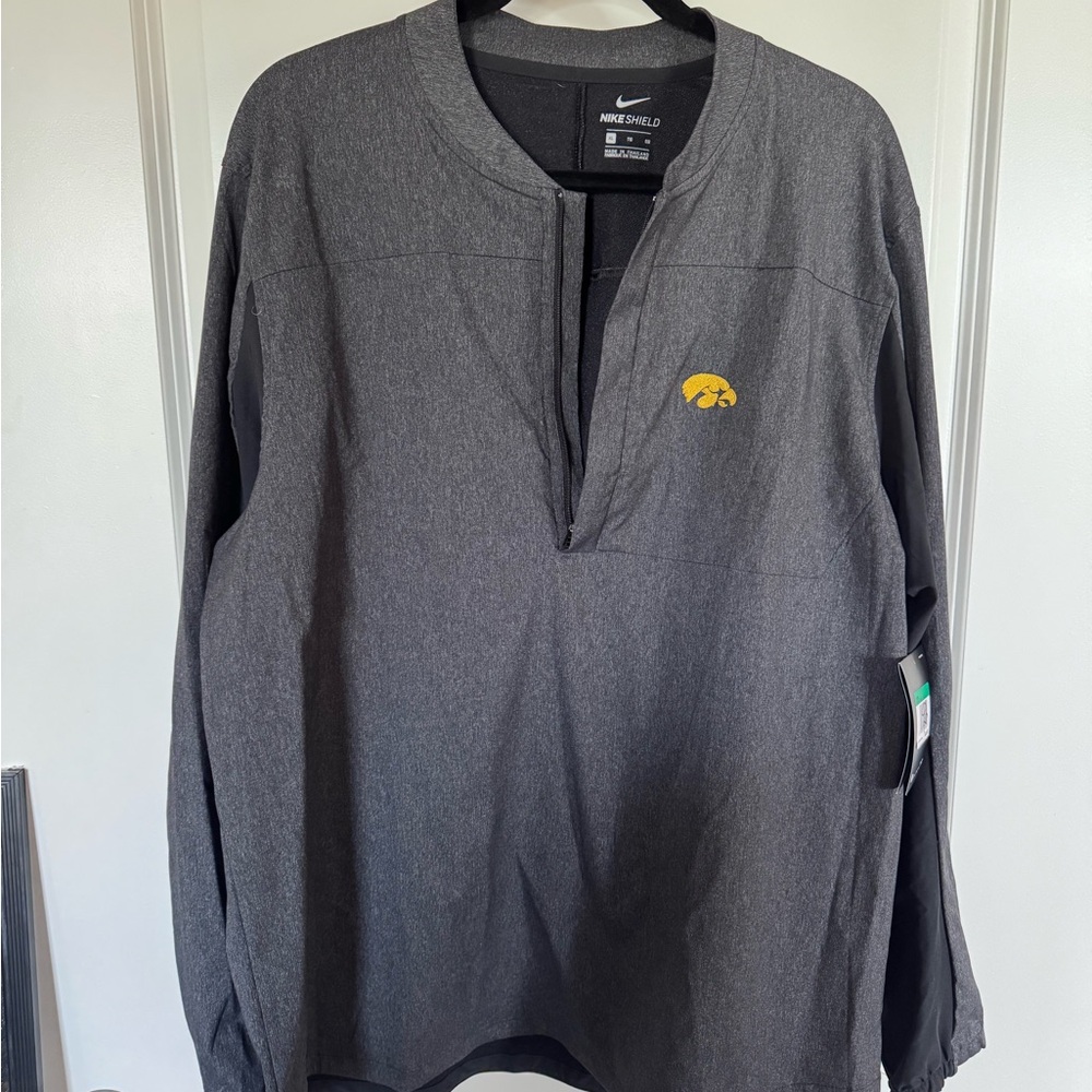 Nike Shield Golf Windbreaker